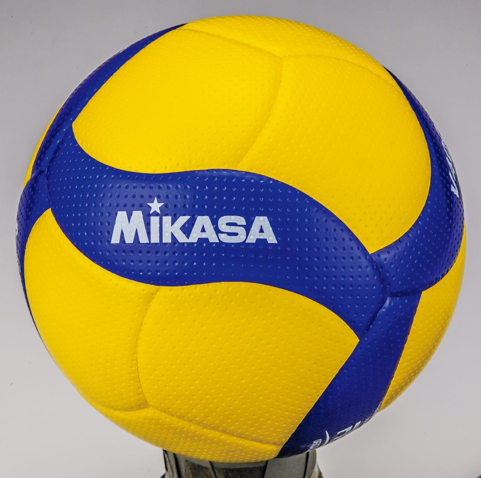 Minge volei Mikasa V400W Official FIVB Match Ball Junior (Size 4)
